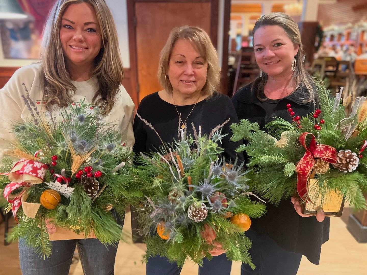 12/21 Holiday Bouquet Bar at Grace Winery in Glen Mills, PA at 11 am (with Mistletoe Mimosas)