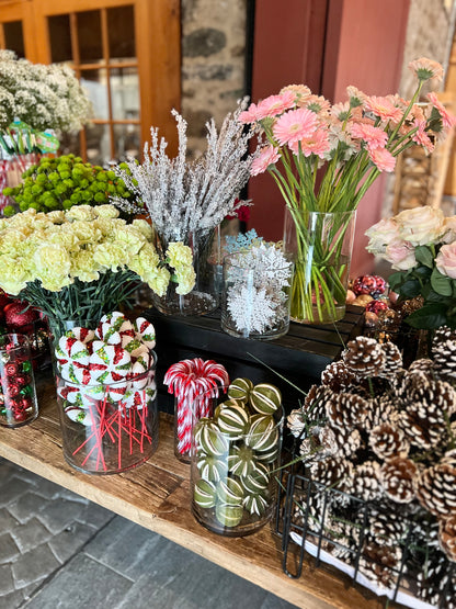 12/21 Holiday Bouquet Bar at Grace Winery in Glen Mills, PA at 11 am (with Mistletoe Mimosas)