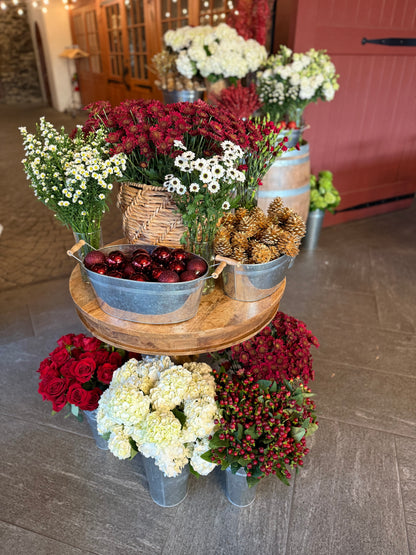 12/18 Christmas Centerpiece Workshop at Grace Winery in Glen Mills, PA at 6 pm
