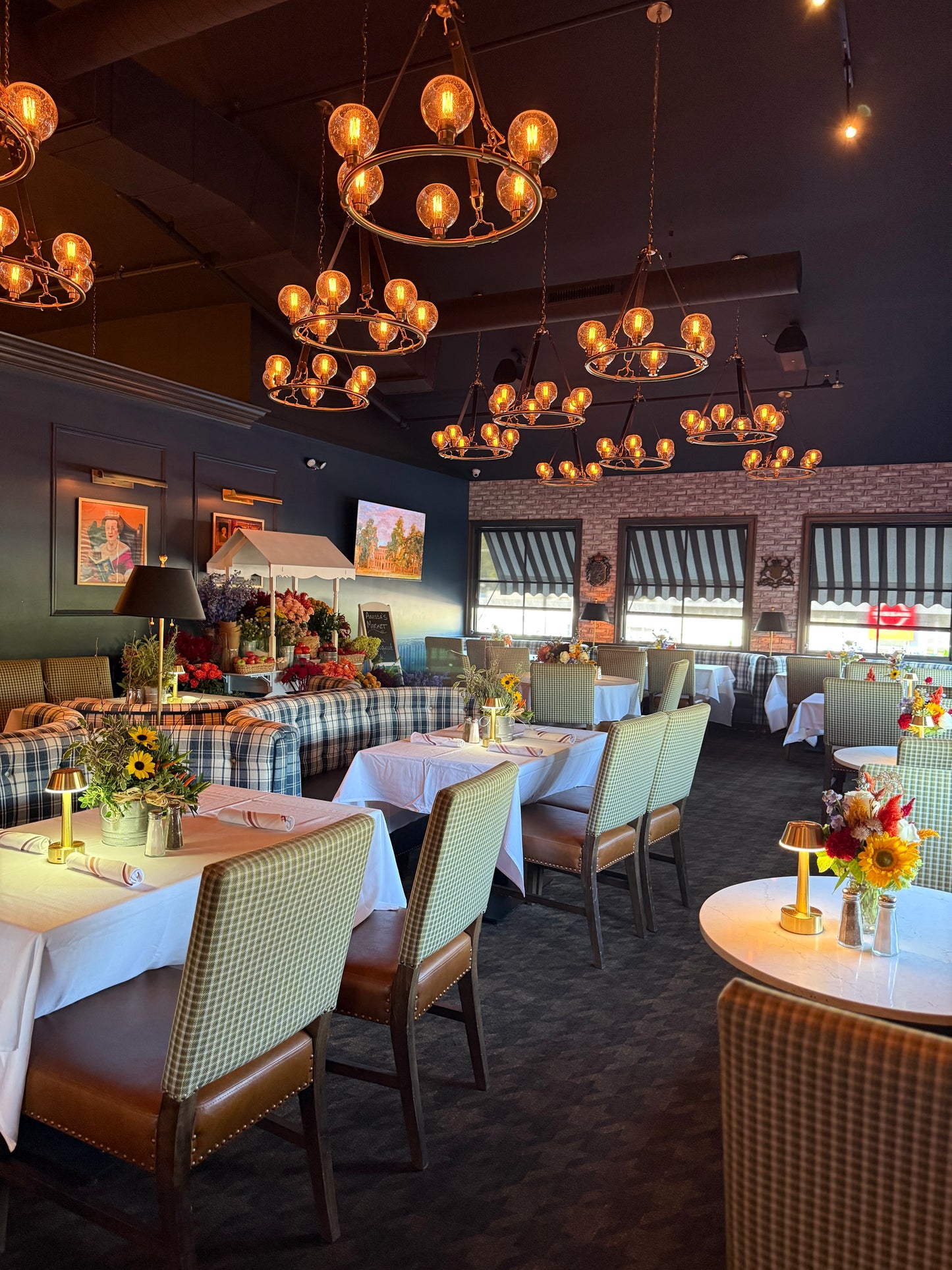11/21 Friendsgiving Feast & Floral Workshop at The Jockey Tavern in Malvern, PA at 2 pm