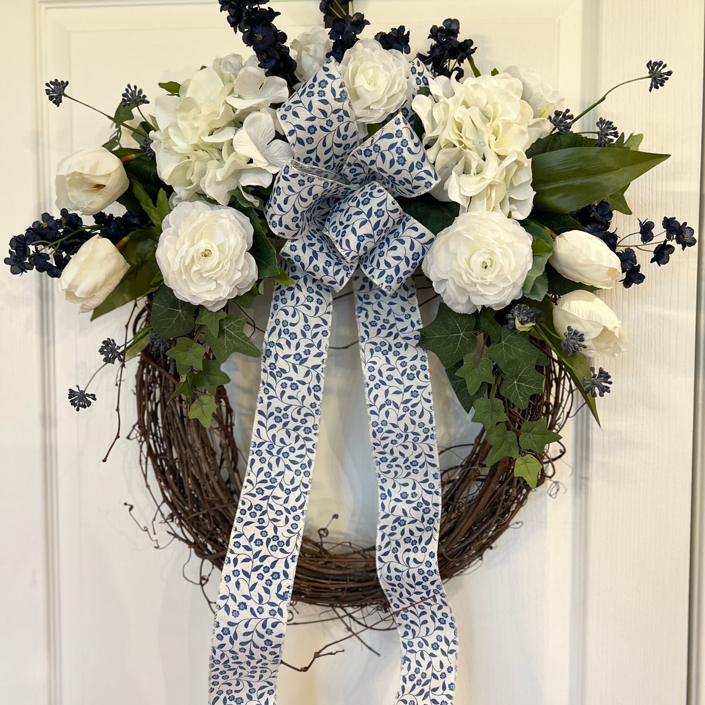 Blue & White Wreath (Free Local Delivery)